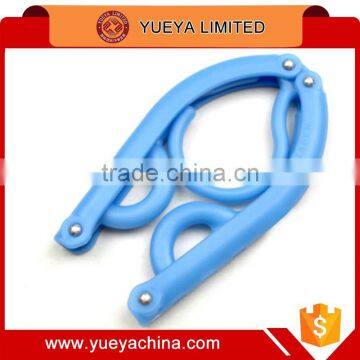 Creative Traveling Folding Clothes Hangers photo-4
