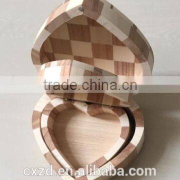 2016 fashionable customized wooden jewel case