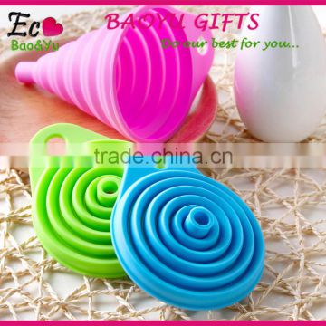 hot selling Colorful Silicone Foldable Funnel rubber foldable funnel