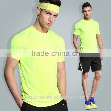 The summer fitness suit loose quick-drying breathable high quality running sportswear mens plain tracksuit