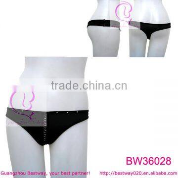 Ladies shiny rhinestone black thong BW36028