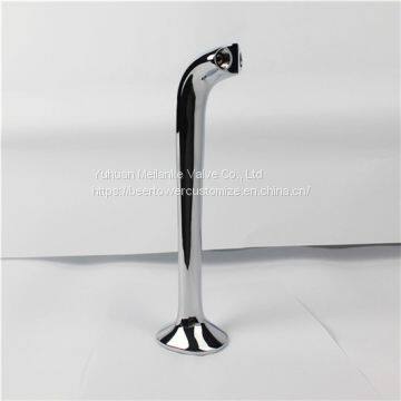 Медная двухстворчатая стойка для пива в пабе photo-2