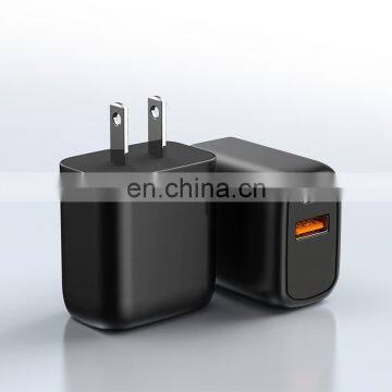 Custom LOGO L-QP202 Mini PD Fast Charger for Iphone 12 20W QC3.0 Charger Cargadores de Celular