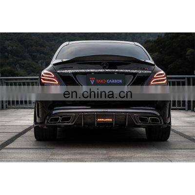 Easy to Install Strong and Durable 100% Dry Carbon Fiber Material Rear Bumper Diffuser For BENZ C63 W205