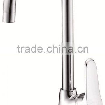 7 shape spout single hole 35mm ceramic cartridge brass kitchen mixer/Single lever kitchen mixer with swivel spout