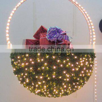 shopping mall atrium hanging plaza christmas decorations