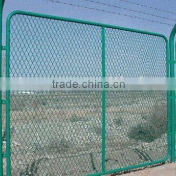 welded mesh fence