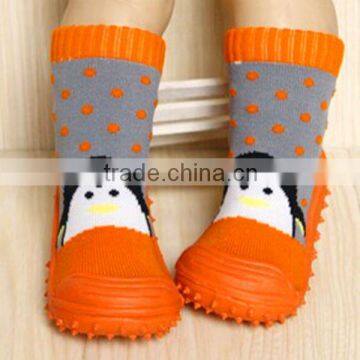 Cute cartoon design rubber shoe socks for kids