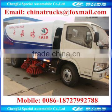 4x2 95HP engine high quality LHD vacuum road sweeping truck