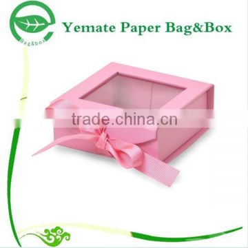 attractive eyecatching pink printed bowknot packaging paper box with window