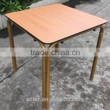 Morden aluminum and phenolic compact laminate outdoor garden table