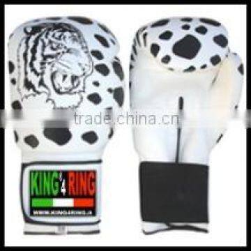 Custom Boxing Gloves