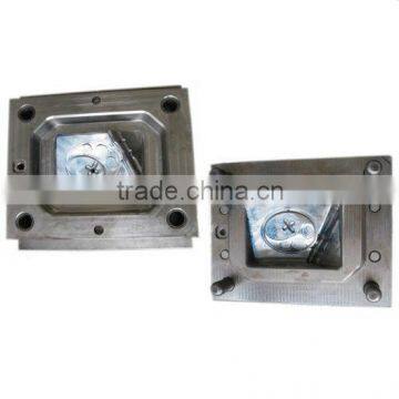 Plastic injection part mold