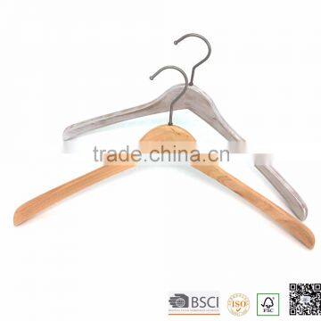 Natural Wooden top hospitality Clothes Hangers for hotel club