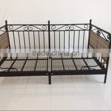 King Size Classical Metal Daybed
