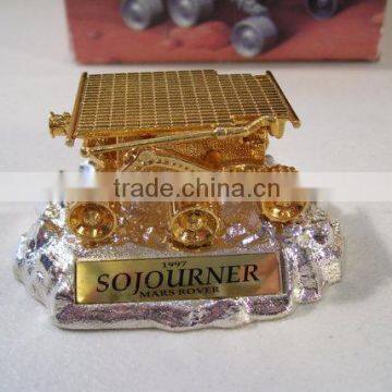 Action Figures golden sojourner 1997 mars rover