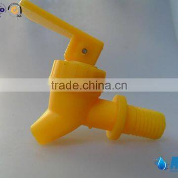 2015 Most Popular Colorful Plastic Faucet photo-4