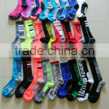 Sport Socks Custom Logo Anti-slip Basketball Socks photo-2