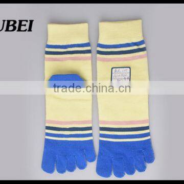 Wholesale Socks Custom Toe Socks for Men photo-3