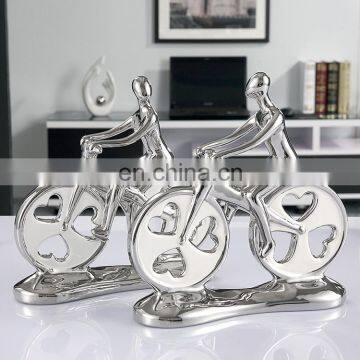 Customized Creative Couples Biking Ornaments Silver-plated Glazed Ceramic Home Decor Art Ornaments