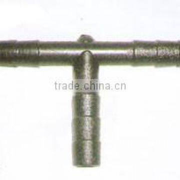 Vacuum plumbing tee connectors,