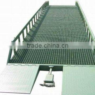 car ramp for forklift loading and unloading cargo