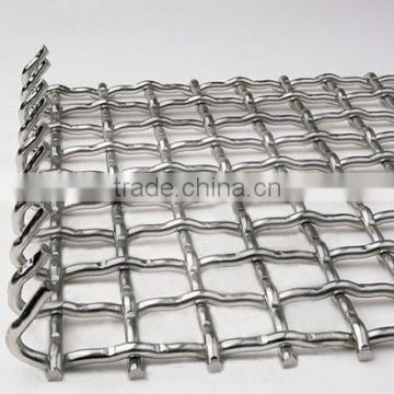 Crimped wire mesh