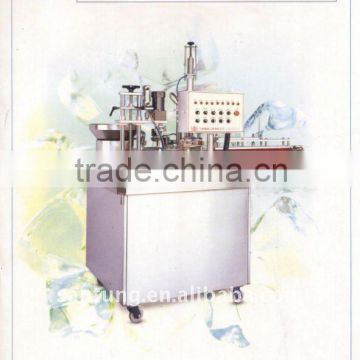 Stand up spout pouch filling capping machine