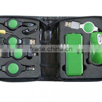 USB Travel Kit with Mini Optical Mouse and Hub