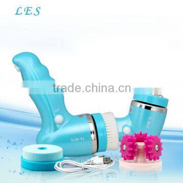 Rechargeable electronic facial cleansing instrument