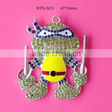 2015 Hot selling factory price new style 43*36mm rhinestone button with pendent fashionable decorations in stock (btn-5623)