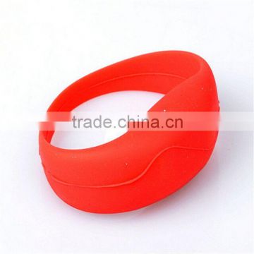 Colorful Flashing Popular Plastic Bracelet