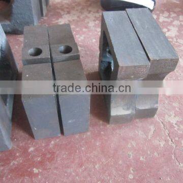 Cushion block for test bench made of steel