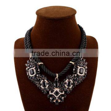 2015 manufactory fashion diamond elegant beaded handmade pendant necklace