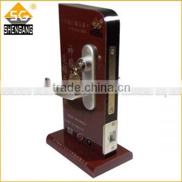 Noise elimination Adjustable japanese door lock