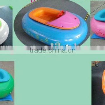 2016 cheap inflatable plastic bumper boat in water for sale