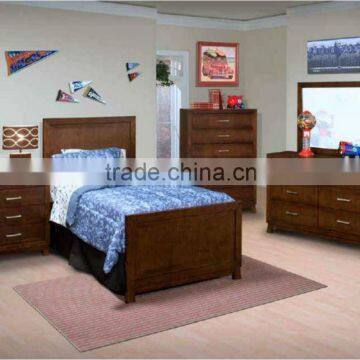 05-023 Westhill Panel Bed