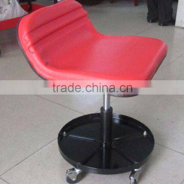 18" Oversized Adjustable Tractor Seat