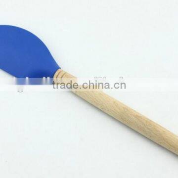 High Quality Silicone Kitchen Tools With Wooden Handle Set Of 5 photo-3