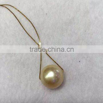 Elegant Golden South Sea Pearl Pendant With High Quality photo-3