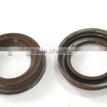 half shaft oil Seal for Renault Trafie2.0 32-47/52-9