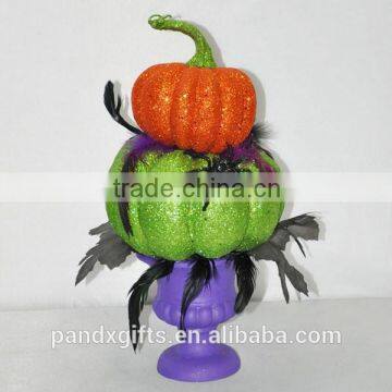 spider feather pumpkin with pedestal