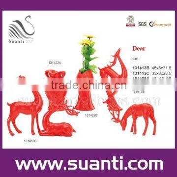 Elegant wedding souvenir vase and deer statue