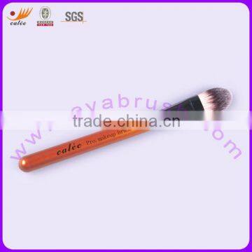 Foundation Brush/Mask/Makeup Brush with Aluminium Ferrule and Wooden Handle