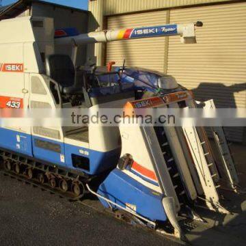 Used cheap japan farm machinery grain combine harvester Iseki HF433 446 325 680G