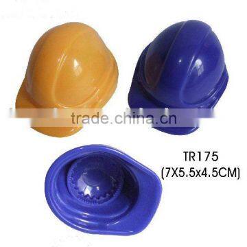 Hot selling plastic different colors helmet shape beer bottle opener