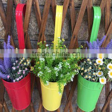 Newest Garden Decoration Supplies Iron Pastoral Balcony Pots Planters Wall Hanging Metal Bucket Flower Holder Garden Decor