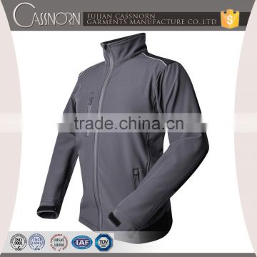 reverse zip waterproof wholesale softshell jacket with chest and side pocket