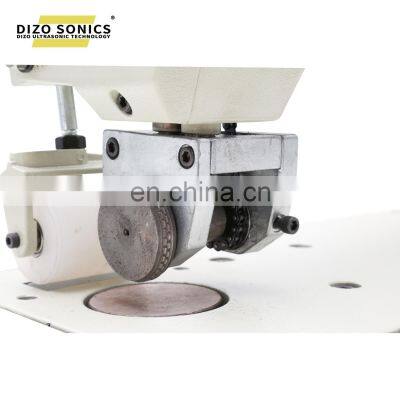 Customized Digital Easy to Operate Non-woven Fabric Roller Sewing Ultrasonic Welding Machine photo-2