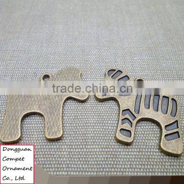 Wholesale Zinc Alloy Bronze Plaque Tiger Zebra Pendant photo-2